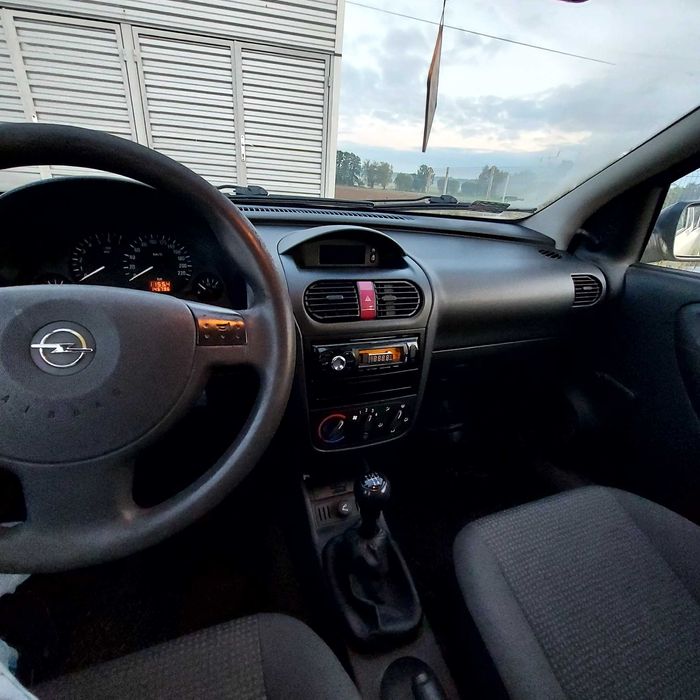 Opel Corsa B 1.0