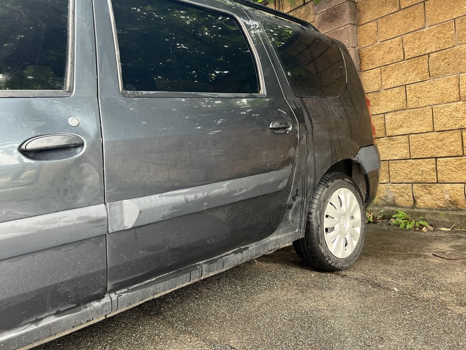 Двері ліві задні бокові Renault Dacia Logan MCV