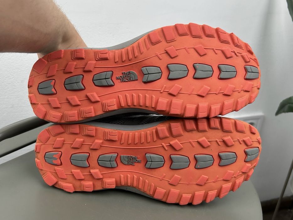 Оригінал! Кросівки The North Face 39 розмір MM335