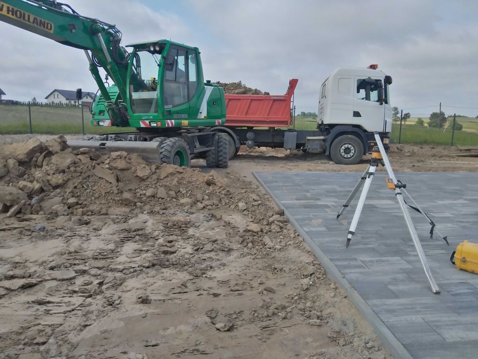 Prace Ziemne Usługi Koparko-Ładowarką , Koparką obrotowa wykopy, niwel
