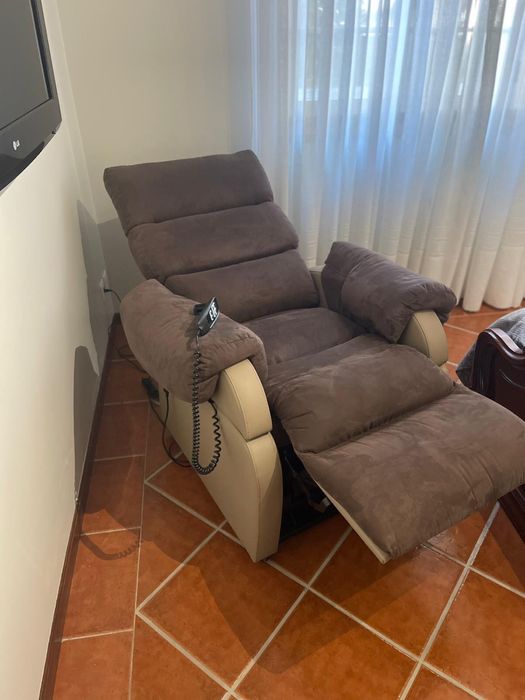 O Cadeirão Elétrico