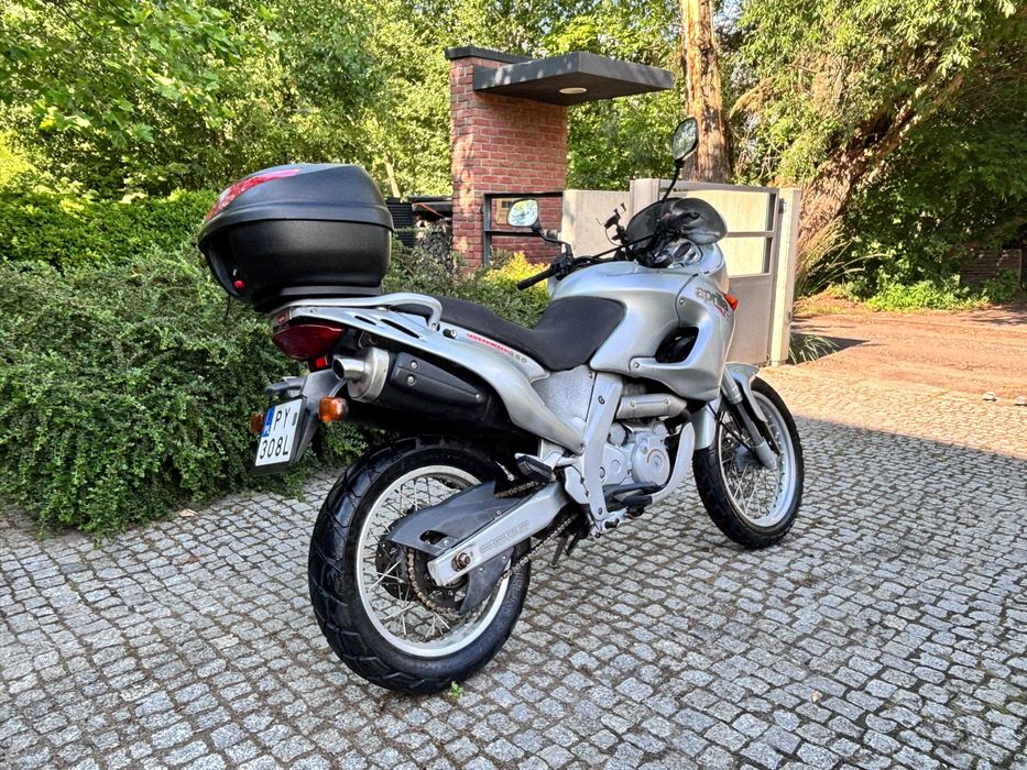 Aprilia Pegaso 650 Cube