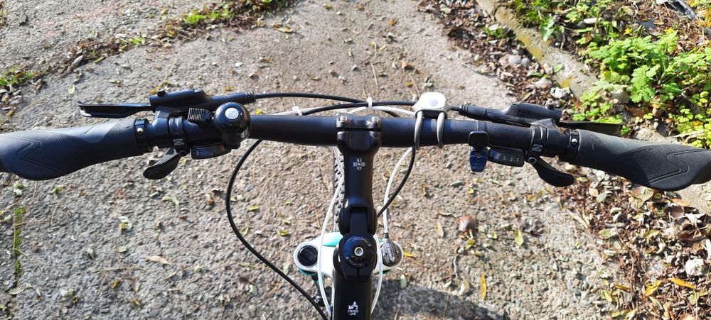 Damski rower Cross/MTB Unibike Crossfire 17", czarno-seledynowy