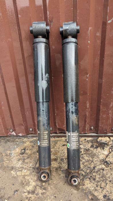 Передня цапфа стойка nissan qashqai j10 ричаг