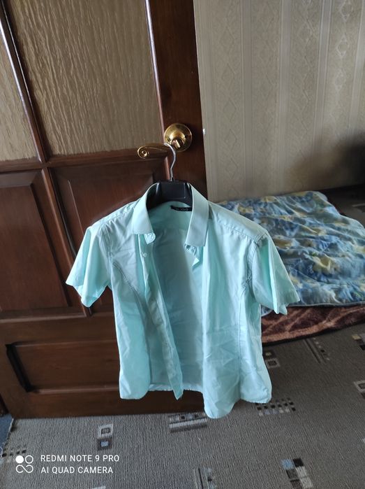 Рубашка зеленая классическая