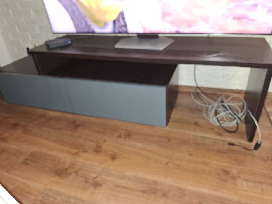 Szafka pod telewizor Pilne