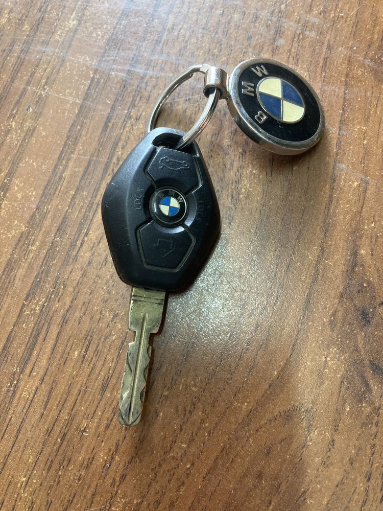 BMW E39 - stacyjka z kluczykiem elektryczna kolumna