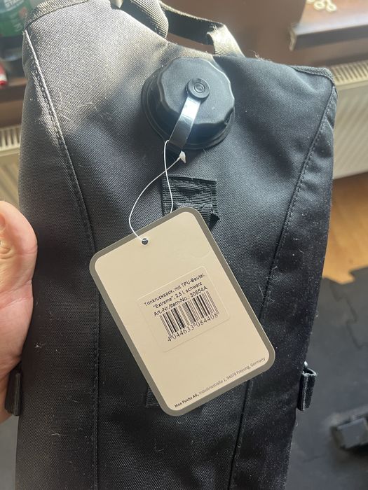 Plecak hydracyjny MFH Extreme 2,5 l czarny – nowy