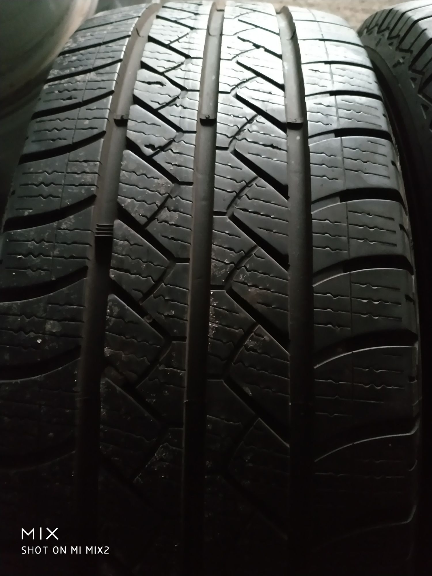 Opony całoroczne Goodyear 215/65 r16C dot 2019  7mm dostawcze 16 C
