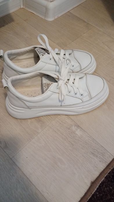 Продам мокасини 38 розмір