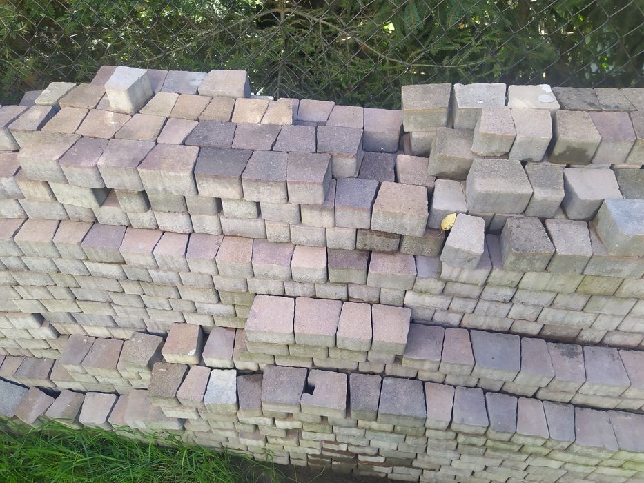 Kostka brukowa Libet