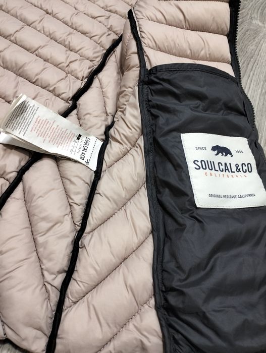 Куртка весна -осінь жіноча