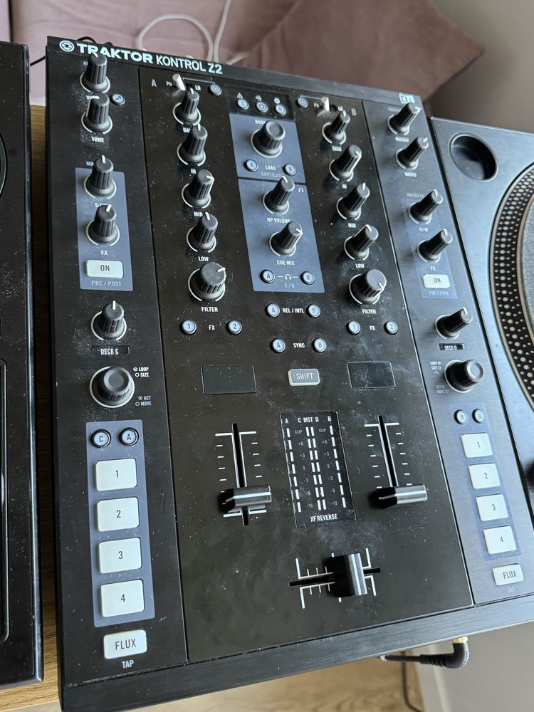 Traktor Kontrol Z2