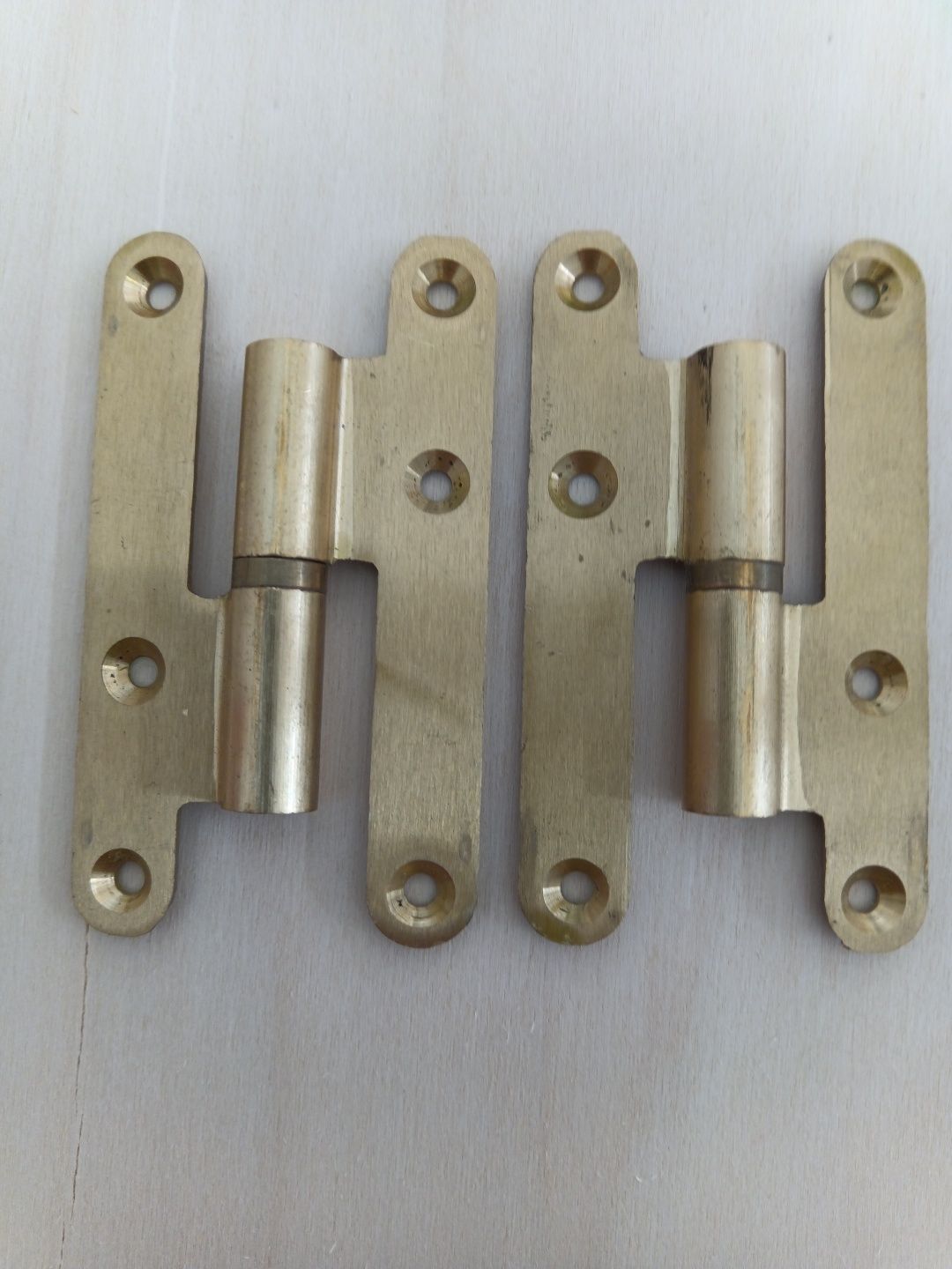 Vendo ferragens para portas interiores
