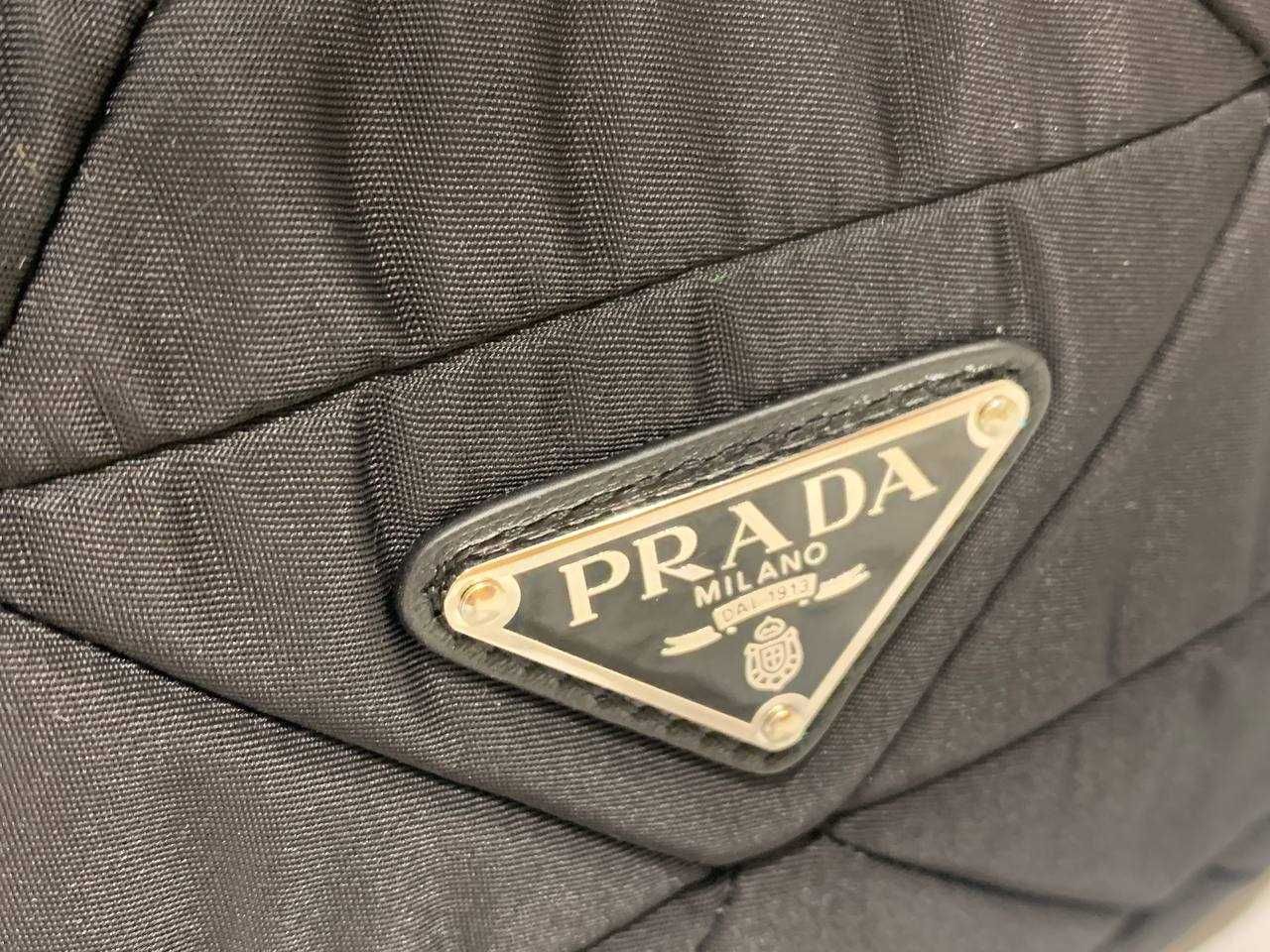 Cумка Prada Re-Nylon shoulder bag, оригинальная