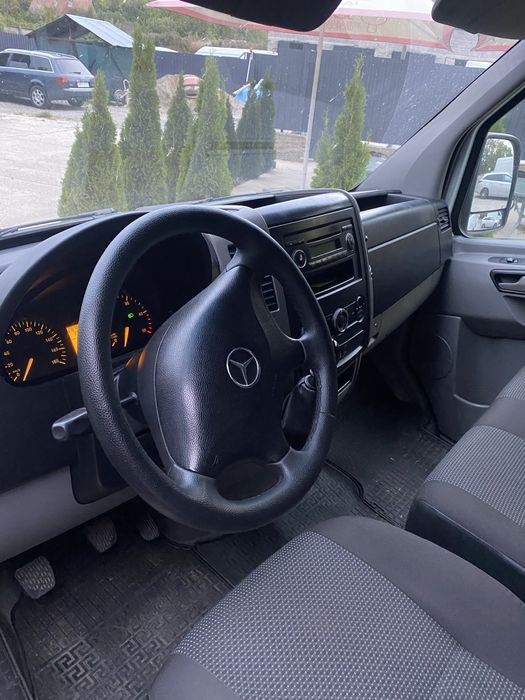 Продам Sprinter 906