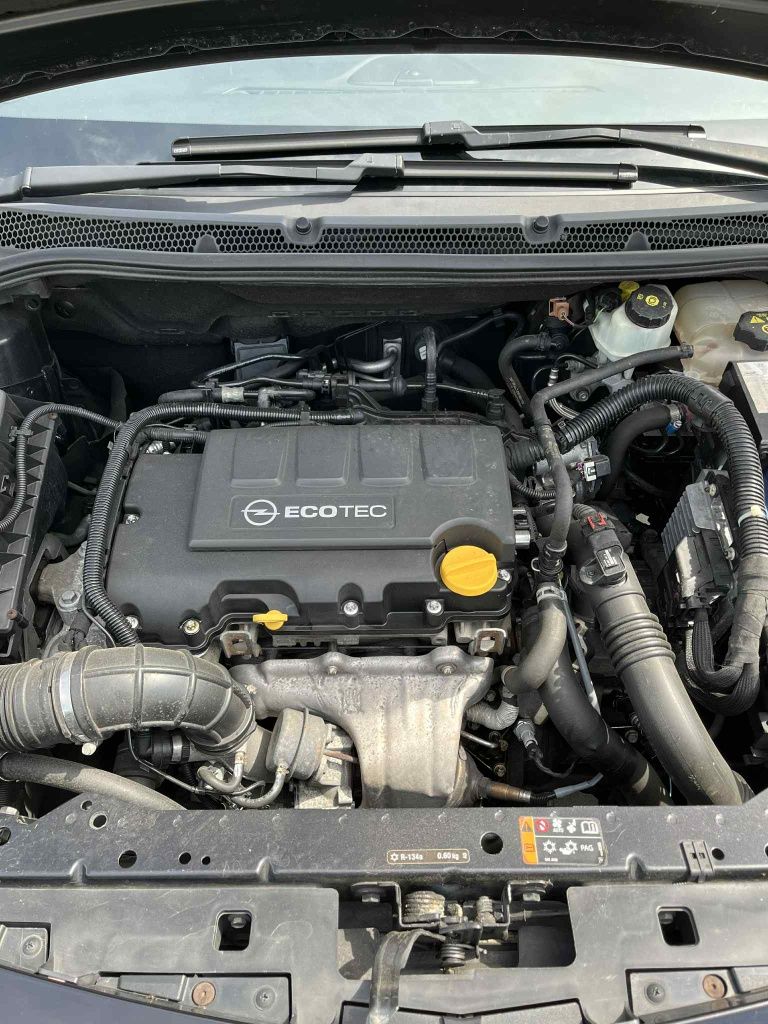 Opel Astra  1.4 turbo