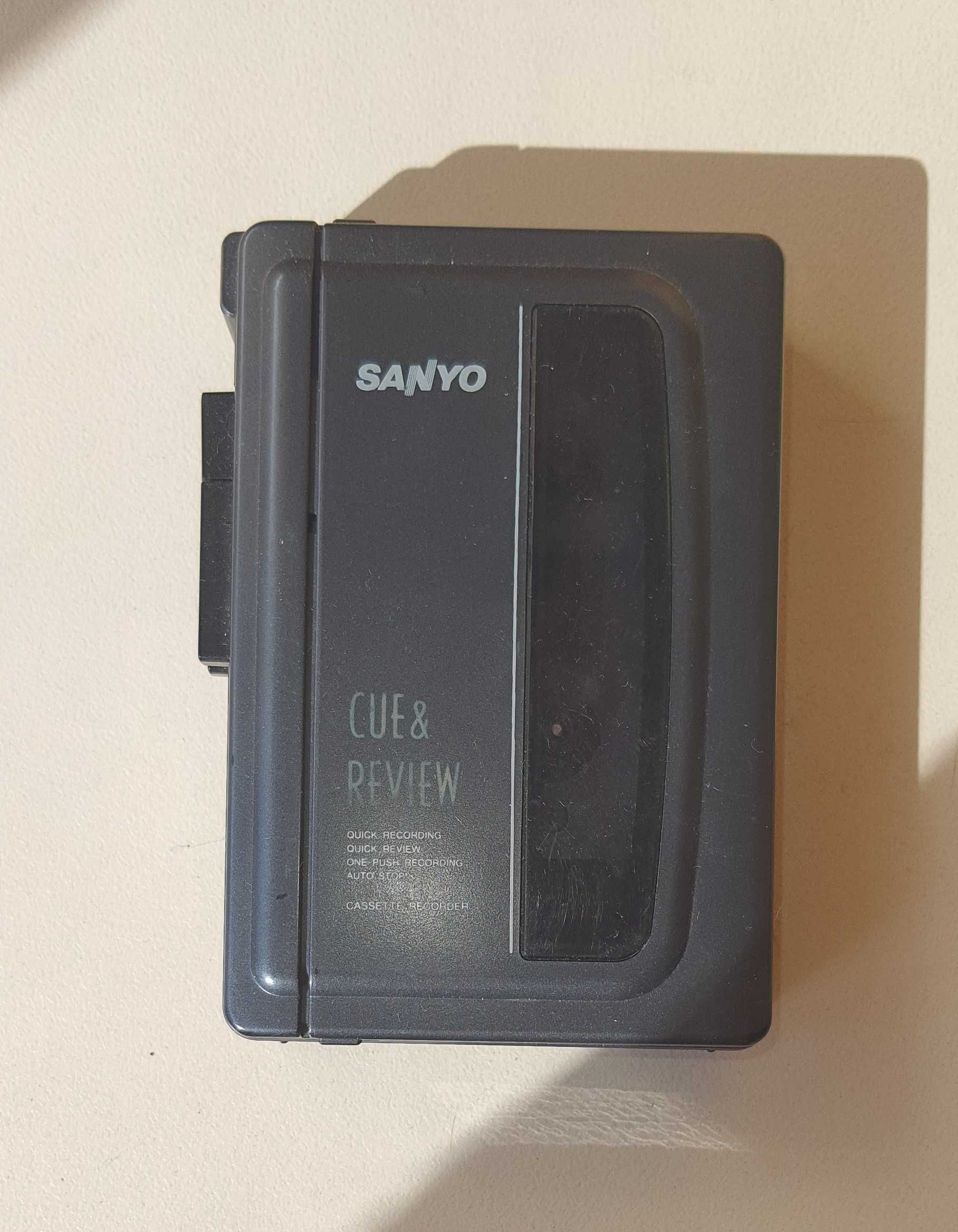 Кассетный плеер-диктофон SANYO M1018A