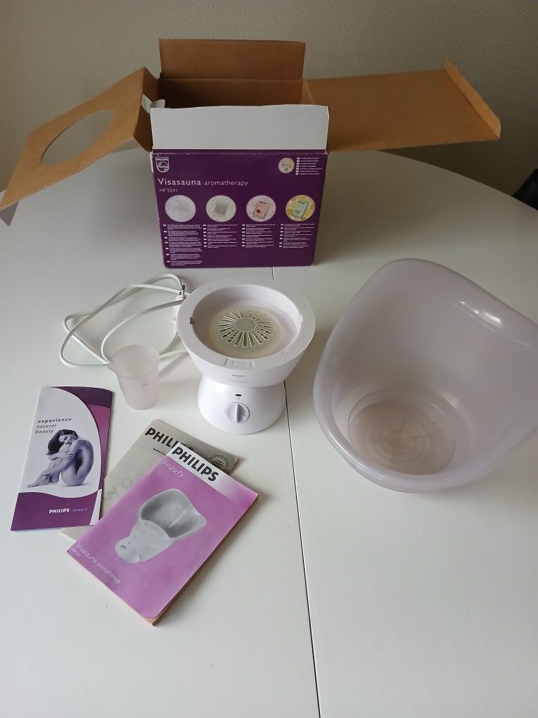 Vaporização do rosto e aromaterapia