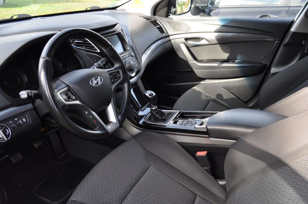 Wynajem auta ! Wypożyczalnia, wynajem aut krótko oraz długoterminowo.