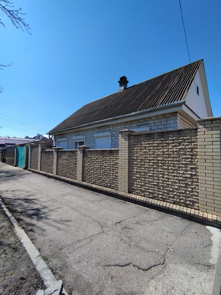 Продаж будинку в центрі елітного р-ну «Казбет»