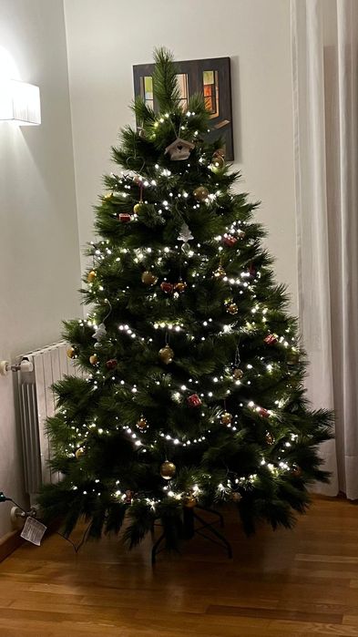 Árvore de Natal com 1,80 altura