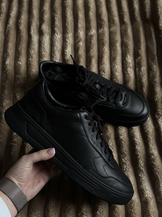 Нові, шкіряні чоловічі кросівки Boss! Можна на подарунок