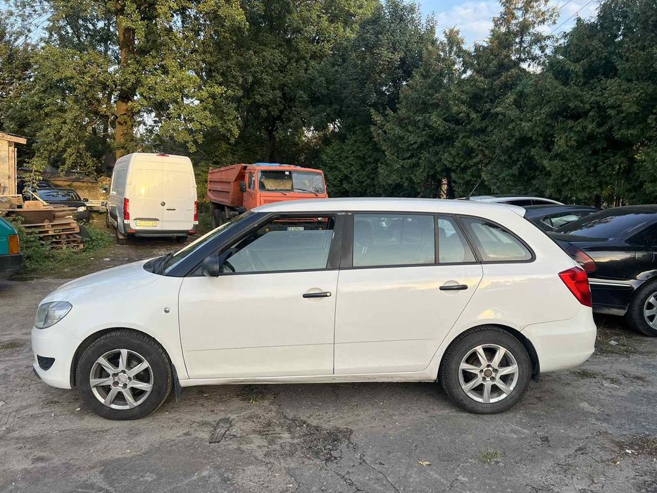 Оренда авто Шкода Фабія 1.2 газ бензин