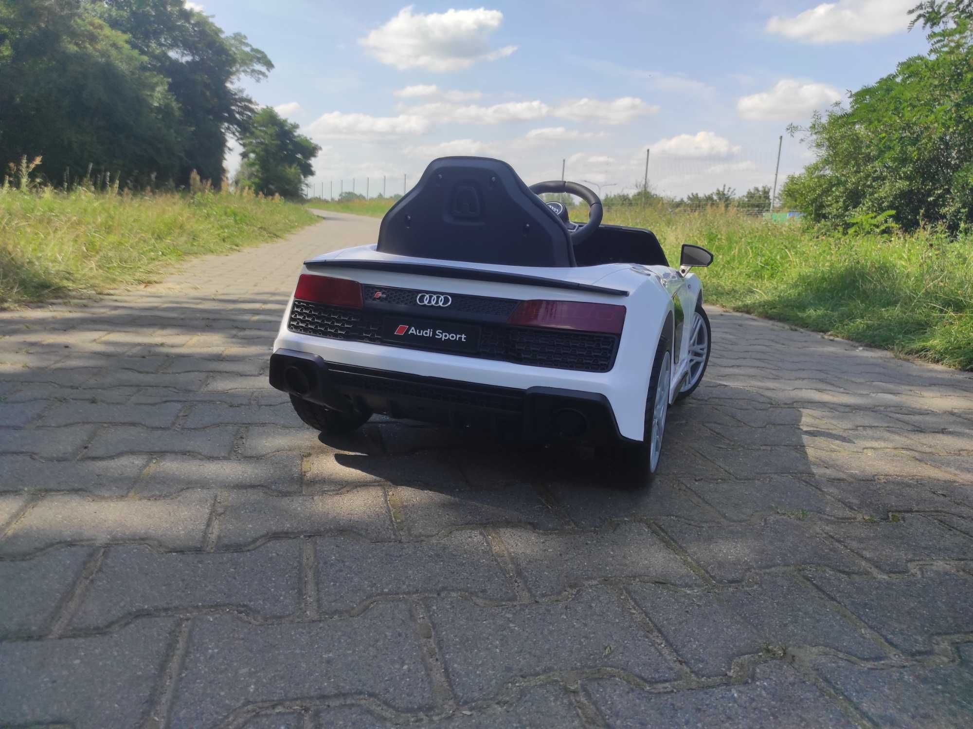 Auto Na Akumulator Audi R8  Skóra  Muzyka  Miękkie Koła