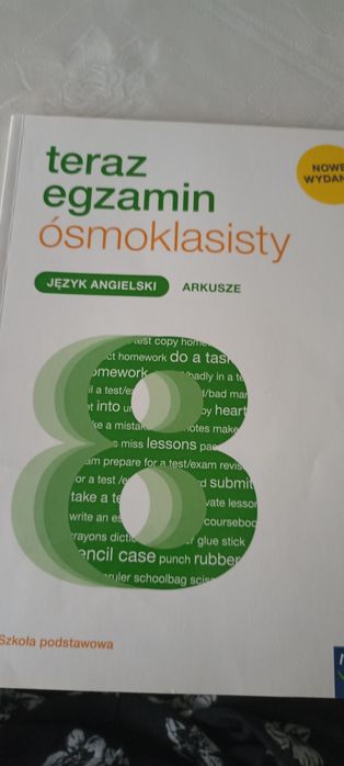 Repetytorium i Arkusze egzamin ósmoklasisty język angielski