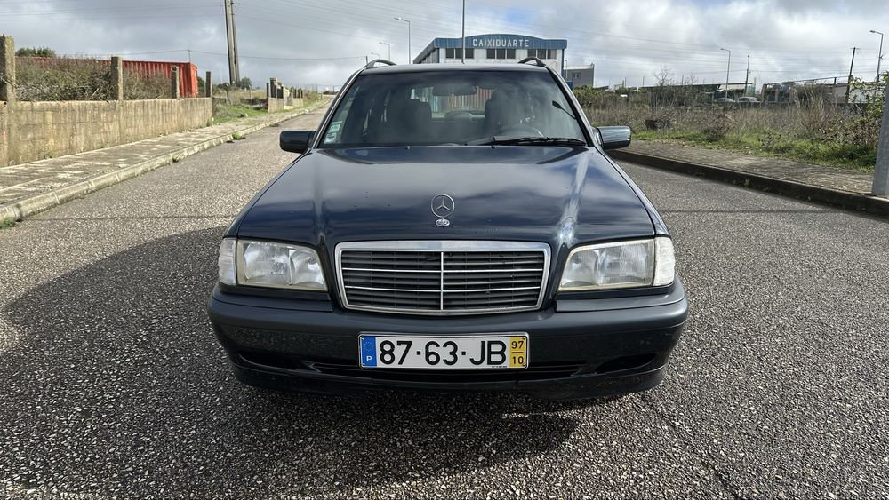 Mercedes-benz c200D station
