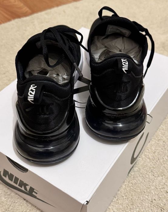 Nowe oryginalne buty sneakersy Nike air max 270 drop drill trap