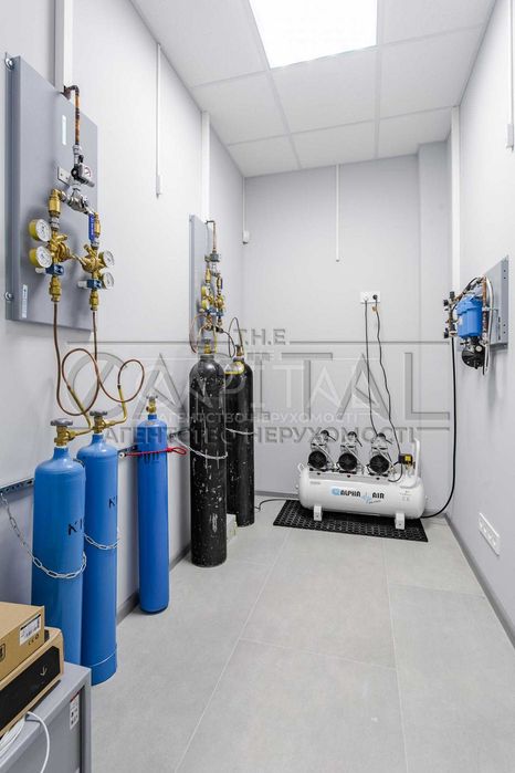 Продаж нової діючої клініки 411 квм Лівобережна ЖК Русанівська гавань