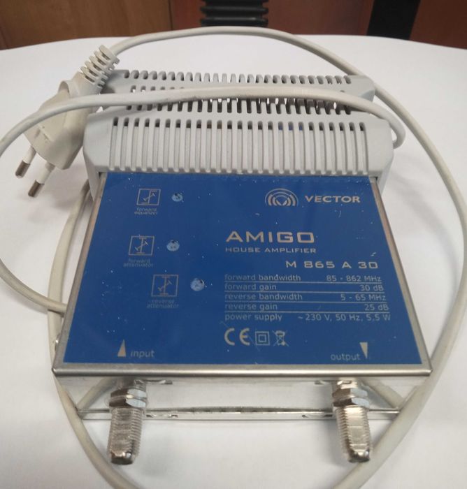 Wzmacniacz TV AMIGO M 865 A30 + aktywny kanał zwrotny