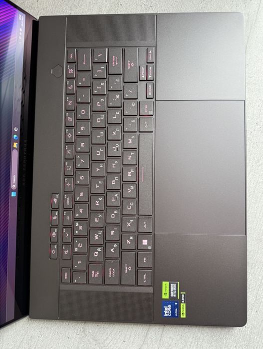 Asus Rog Zephyrus G16 (Rtx 4070)