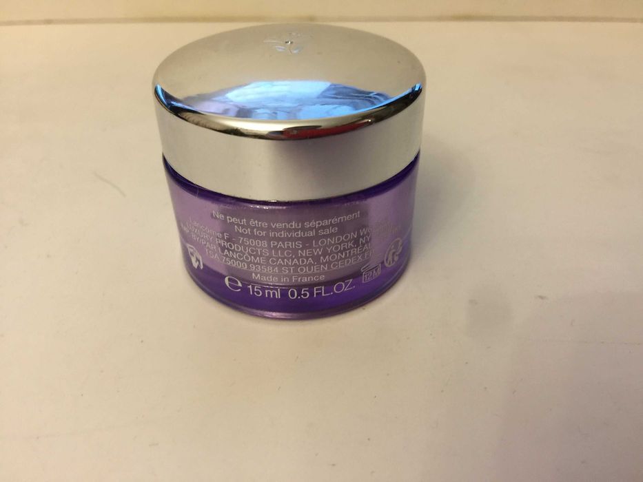 Подарок Lancome: парфюм LaVie est Belle L'Elixir,крем Renergie 40%цены