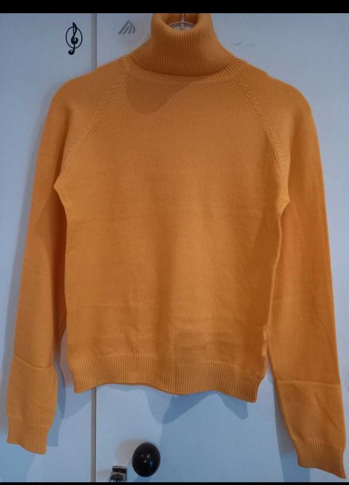 Camisola básica amarela de gola alta - S - Zara