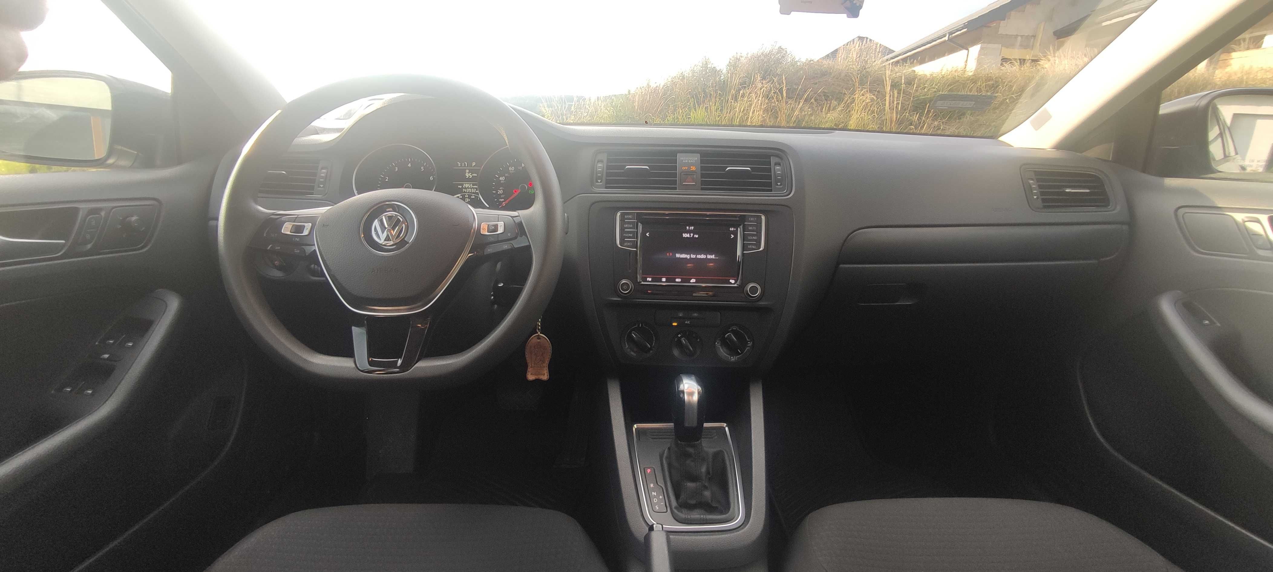 Perłowo Niebieski Volkswagen Jetta 1.4 TSI 2016, Automat, Benzyna,