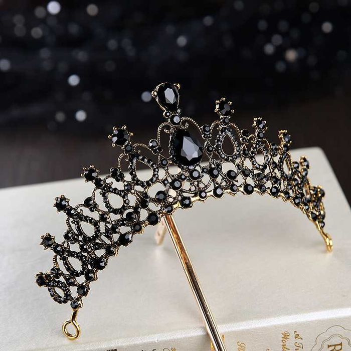 Nowa korona diadem tiara opaska złoty kolor czarne kamienie wesele bal