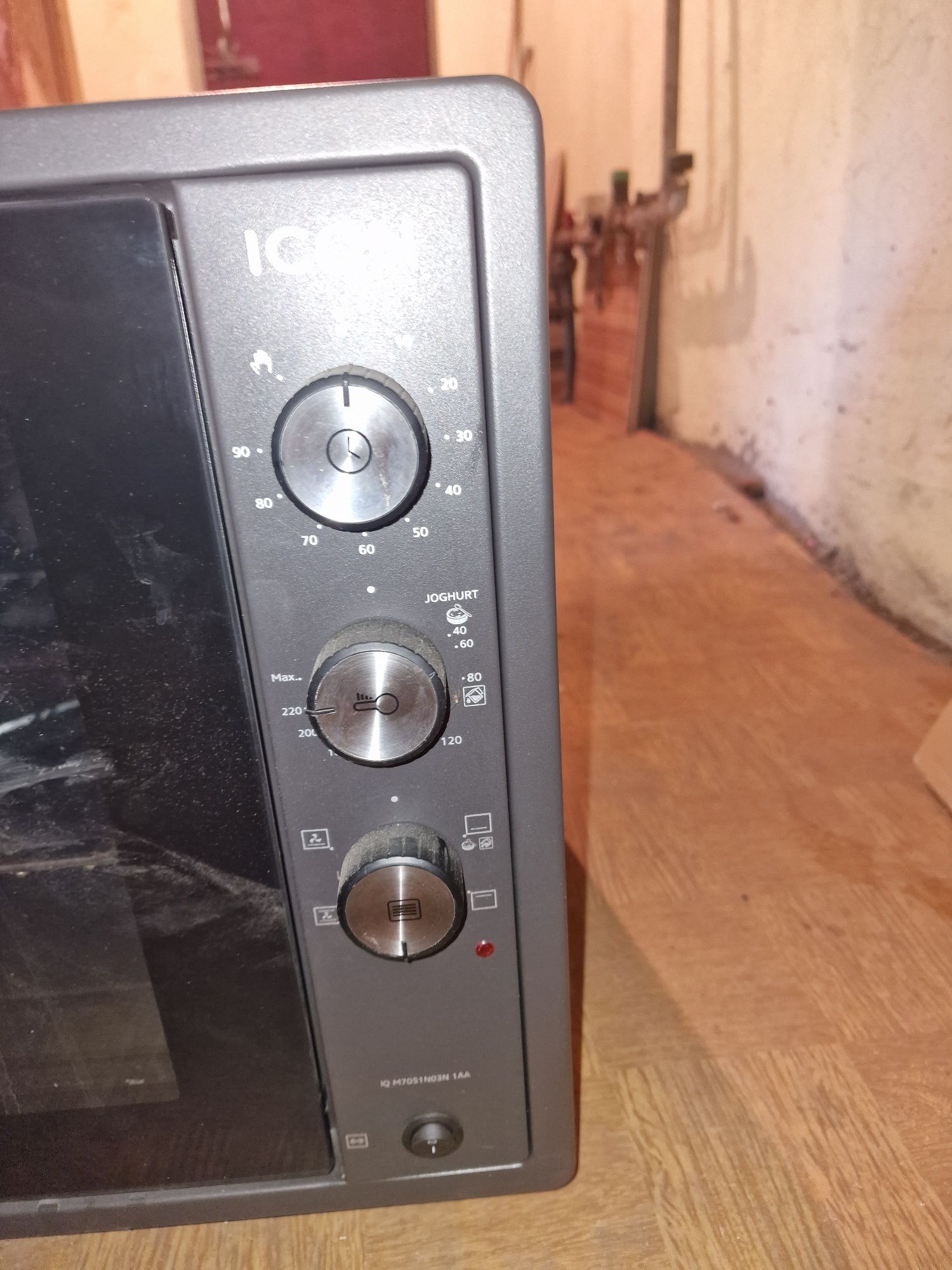 Mini piekarnik ICQN M7051N03 60 L czarny