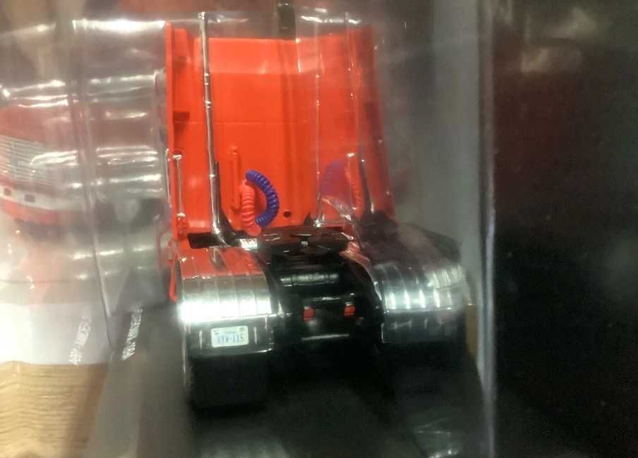Ixo Ford Aeromax "Tide" truck Tuning