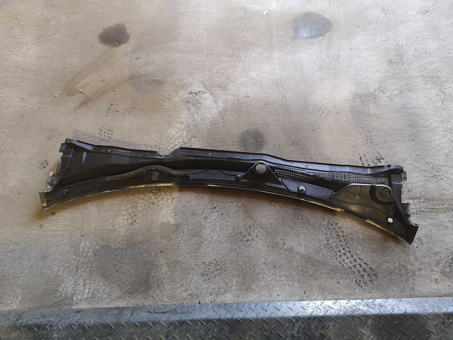 Podszybie uszczelka przód Nissan Almera N16 lift oryginał EU