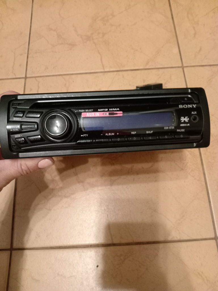 Radioodtwarzacz Sony CDX-GT25