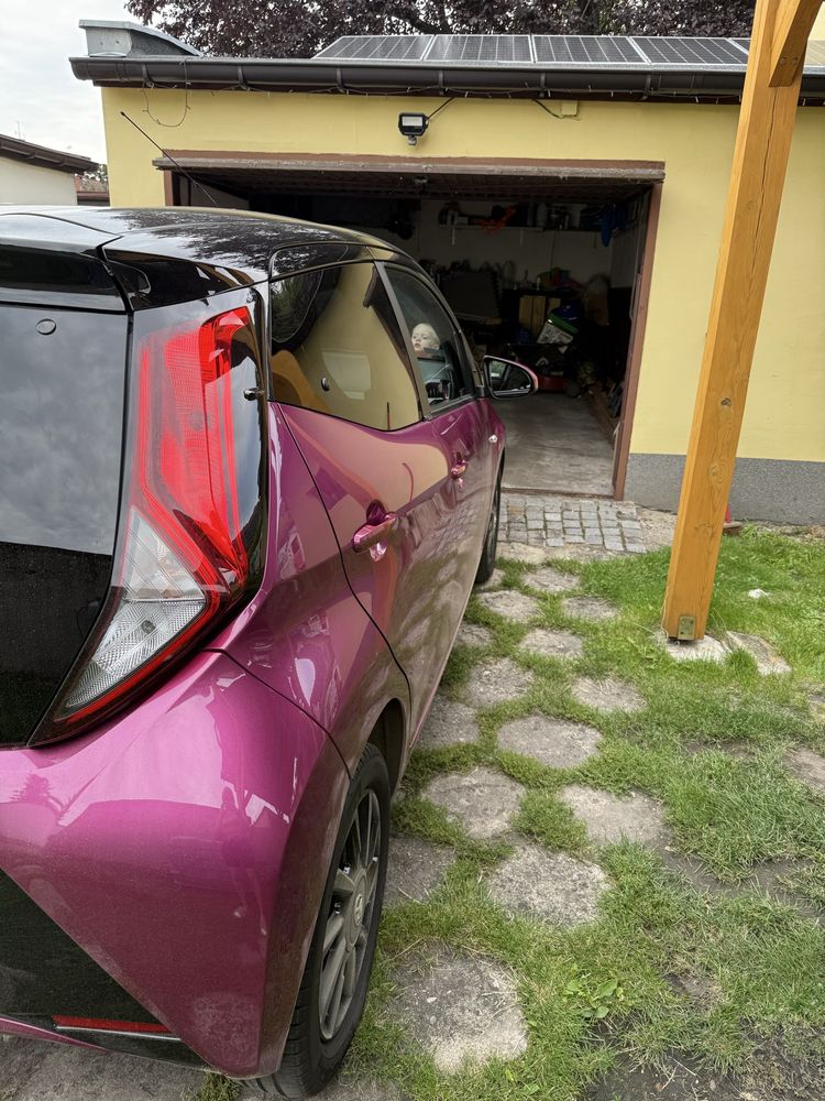 TOYOTA AYGO 2018r. Magenta, Salon PL, 1 wł, Konserwacja, Ceramika.