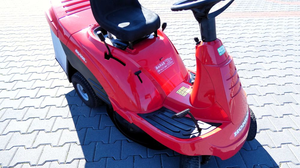 Traktorek kosiarka HONDA HF1211 (021001.5) - Baras