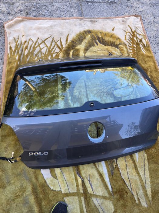 Klapa bagażnika Volksvagen Polo V 6R LD7R