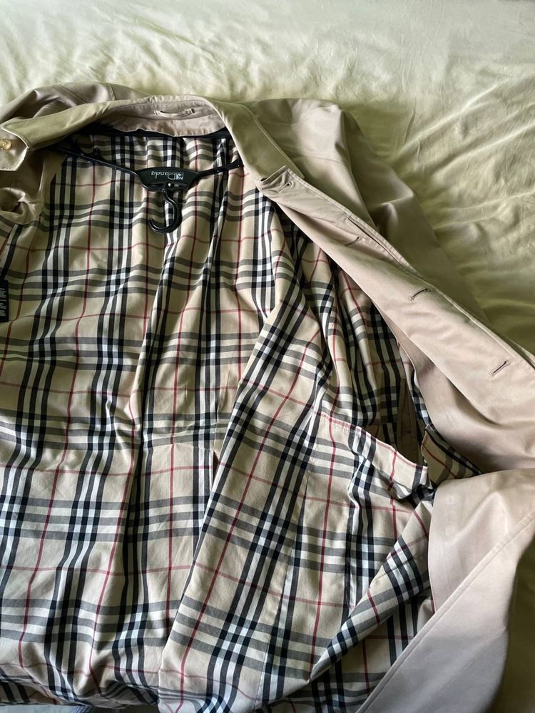 Плащ burberry, легке Б/У