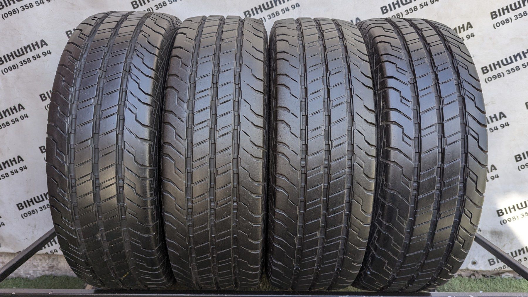 Шини 195/65 R 16C Continental ContiVanContact 100. Колеса склад.
