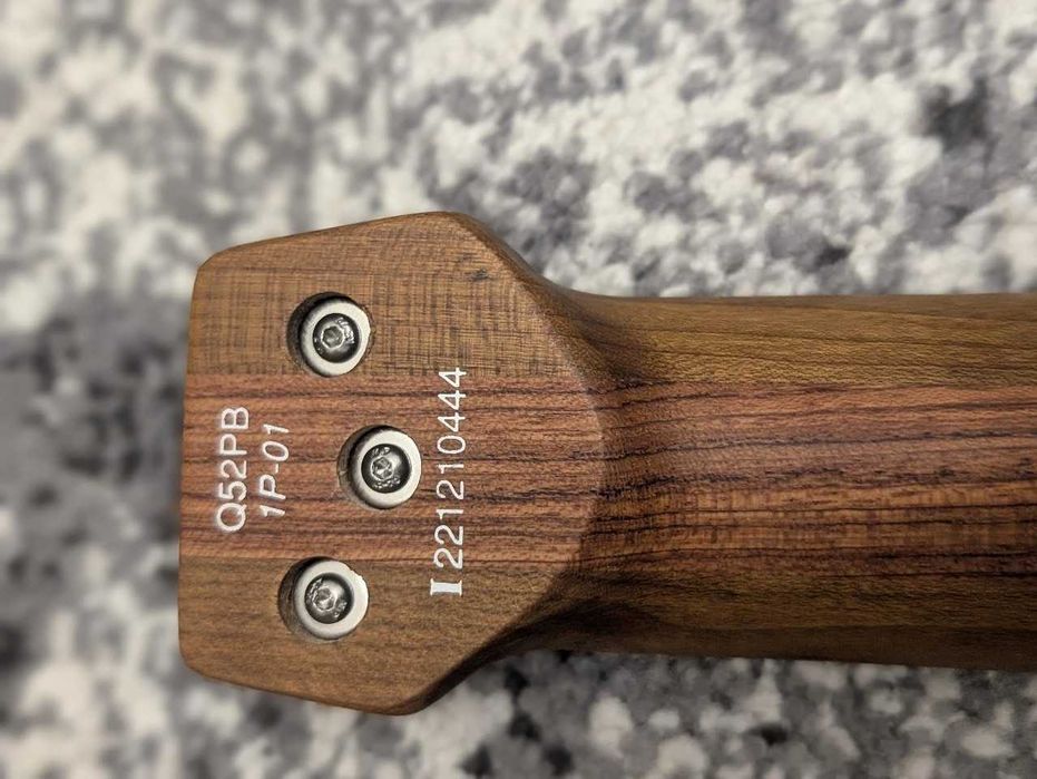 Безголовая электрогитара Ibanez Q52PB Antique Brown Stained