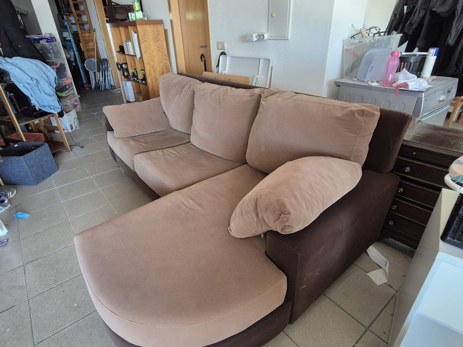 Sofá com Chaise Long